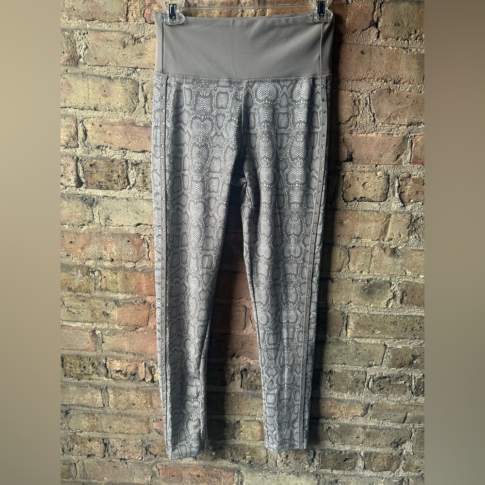 Gray Snake Print Leggings